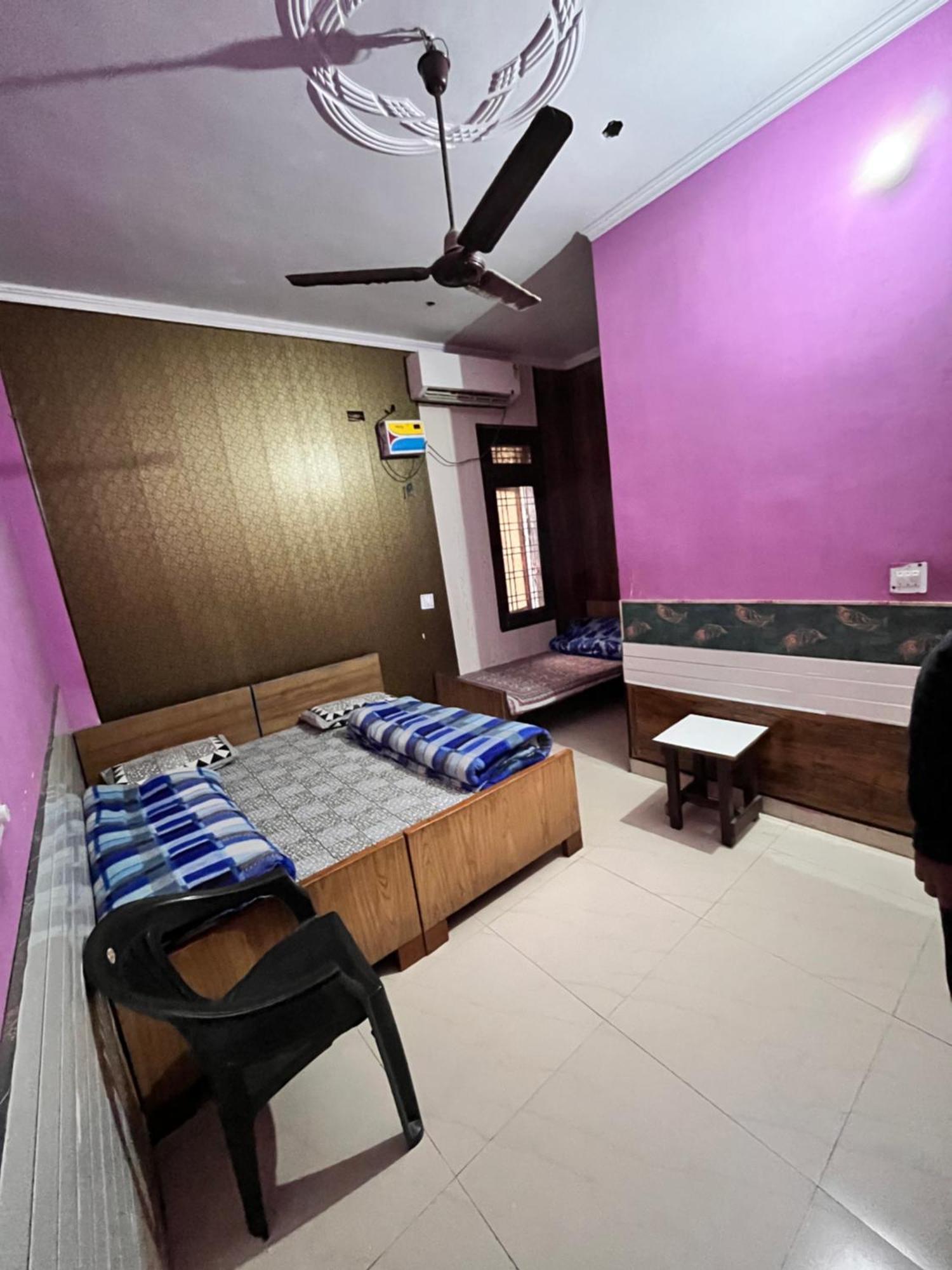 Hotel Pushpanjali ฮัดวานี ภายนอก รูปภาพ